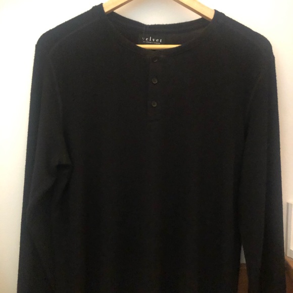 velvet by Graham and Spender , black long sleeve - Picture 2 of 4